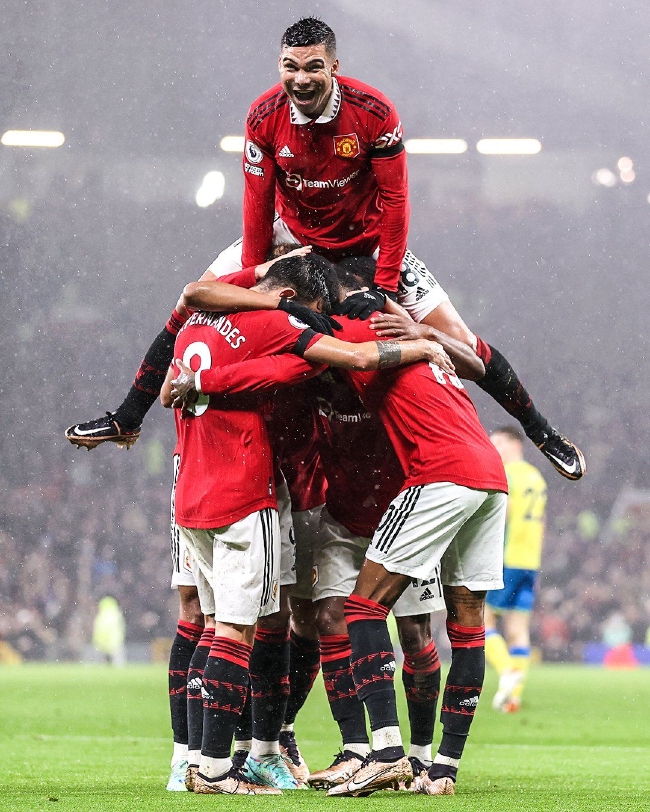 球队在仅有 球队在仅有